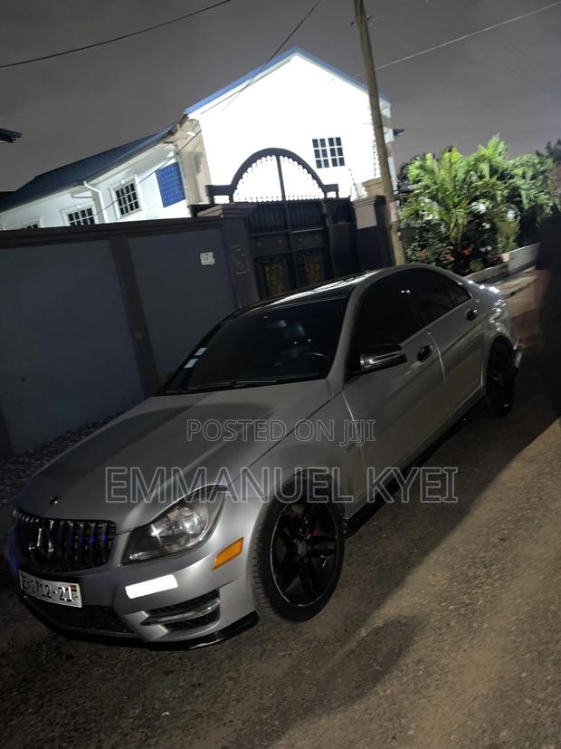 Mercedes-Benz C250 2012