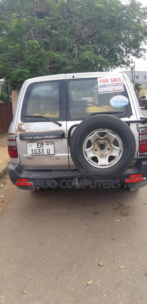 Toyota Land Cruiser HDJ 100 1999 Silver