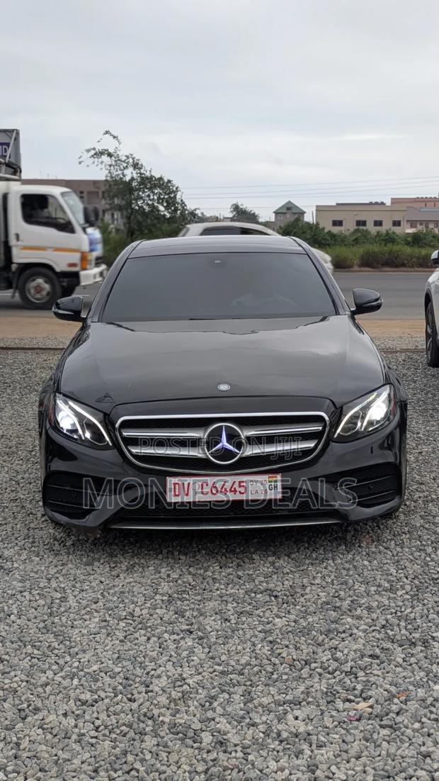 Mercedes-Benz E300 2017 Black