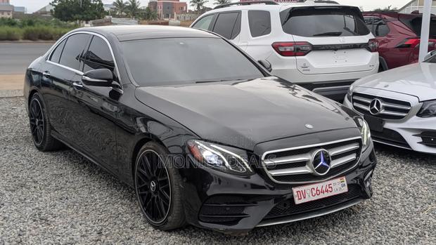 Mercedes-Benz E300 2017 Black