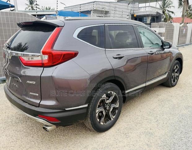 Honda CR-V Touring AWD 2018 Gray