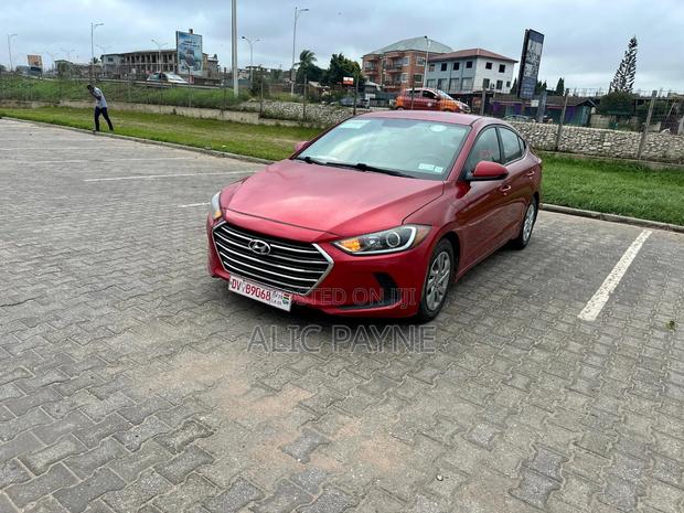 Hyundai Elantra 2017 Red