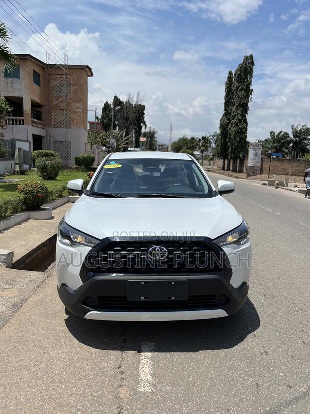 Toyota Corolla Cross 2025 White