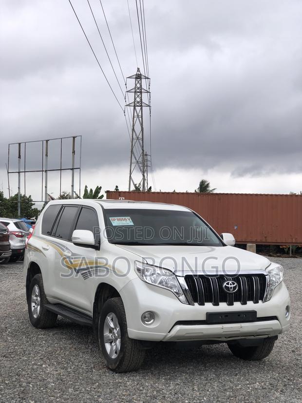 Toyota Land Cruiser Prado 2.7 2017 White