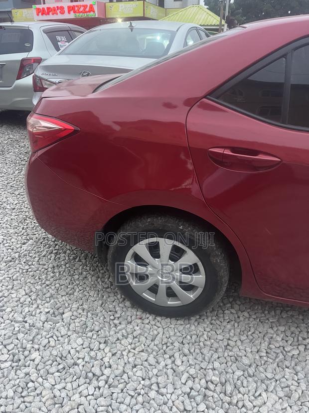 Toyota Corolla 2015