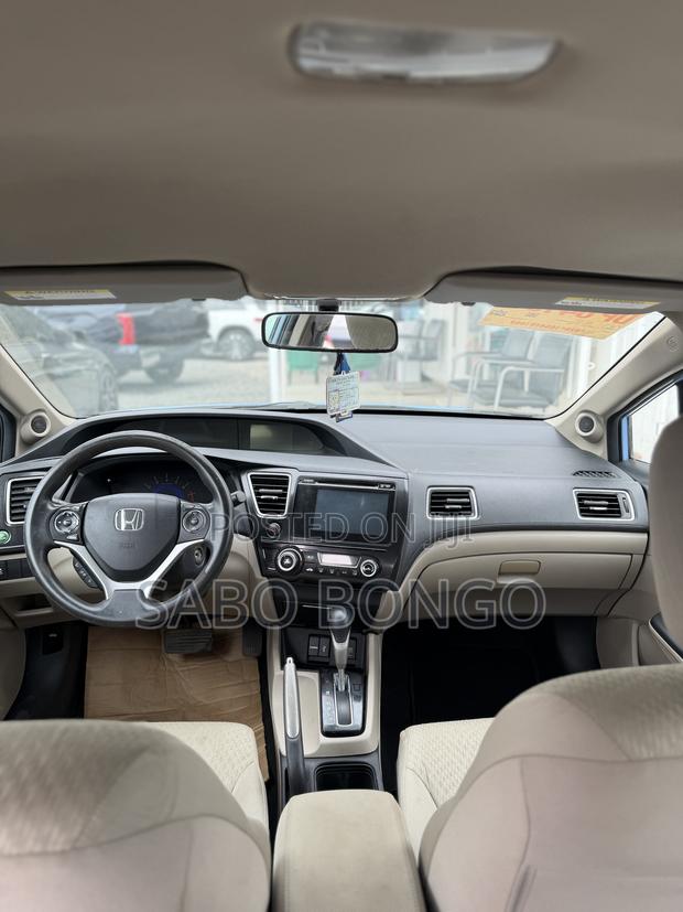 Honda Civic LX 4dr Sedan (1.8L 4cyl 5M) 2015 Blue