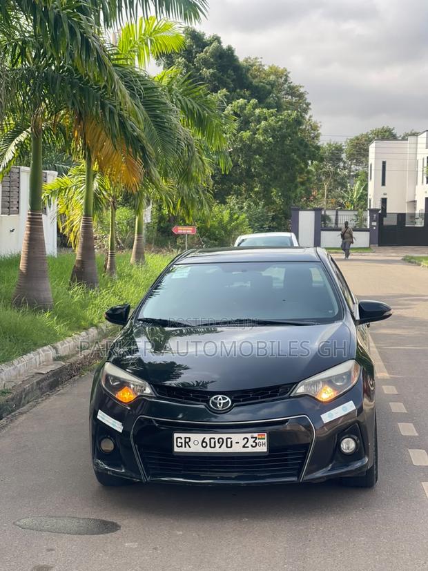 Toyota Corolla S 4dr Sedan (1.8L 4cyl CVT) 2016 Black