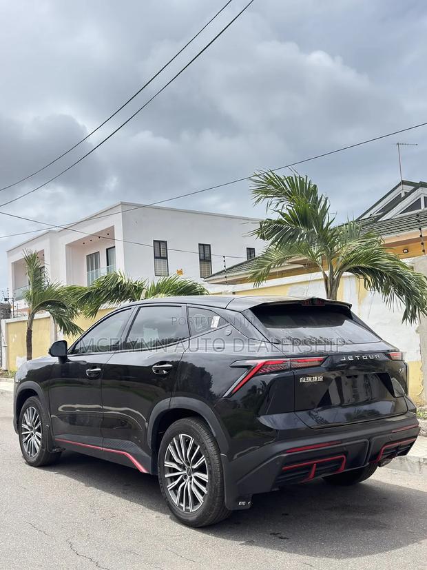 Jetour Dashing 2024 Black