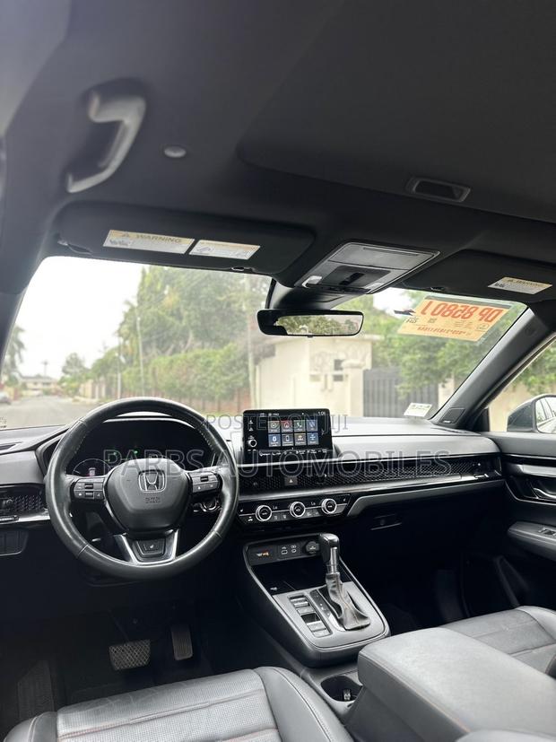 Honda CR-V Hybrid 2024 Silver