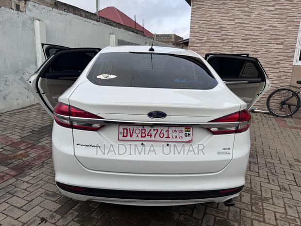 Ford Fusion 2018 White