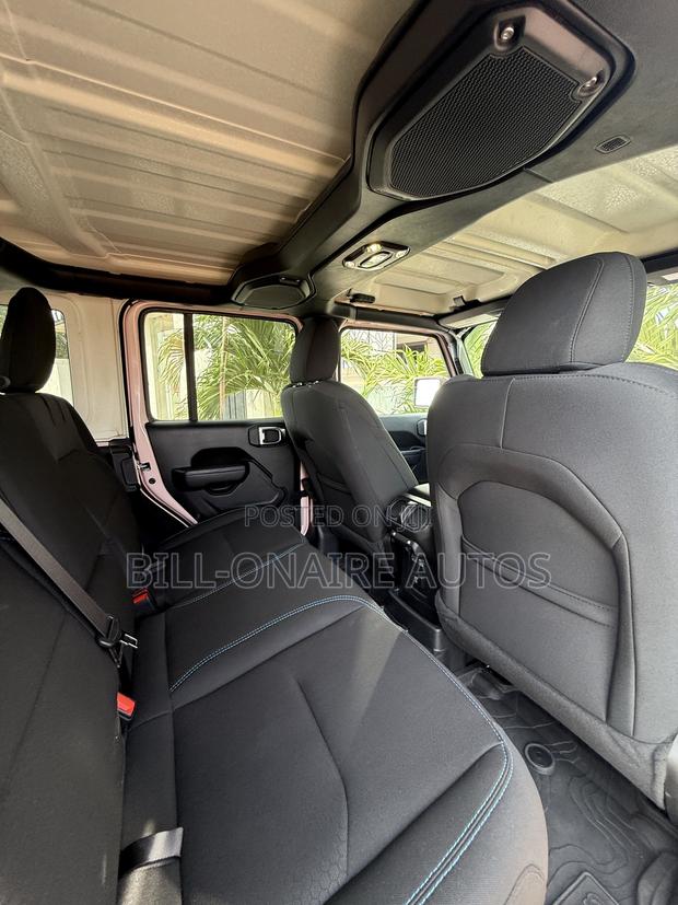 Jeep Wrangler 4xe Rubicon 4WD 2023 Pink