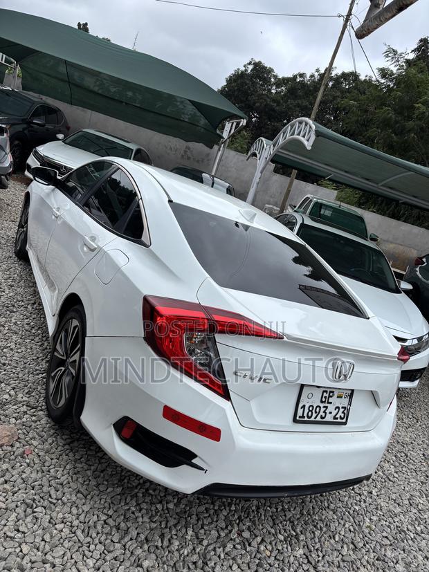 Honda Civic EX-L 4dr Sedan (1.5L 4cyl) 2017 White