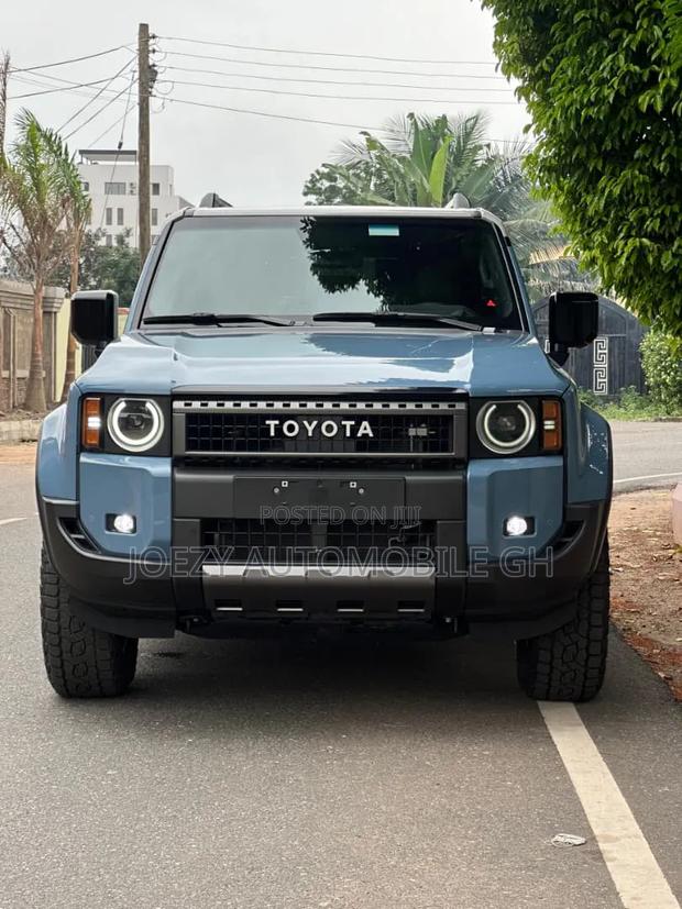 Toyota Land Cruiser Prado 2024 Blue