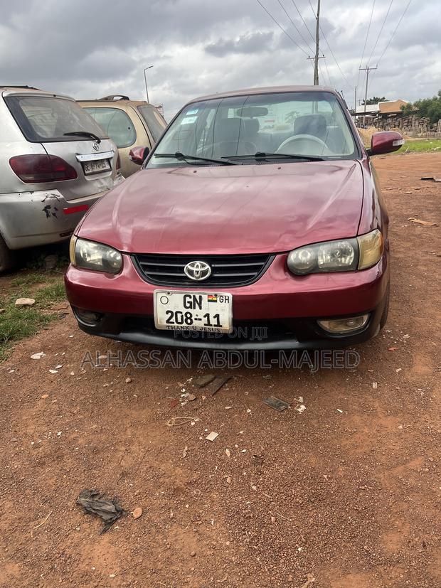 Toyota Corolla 2001 Red