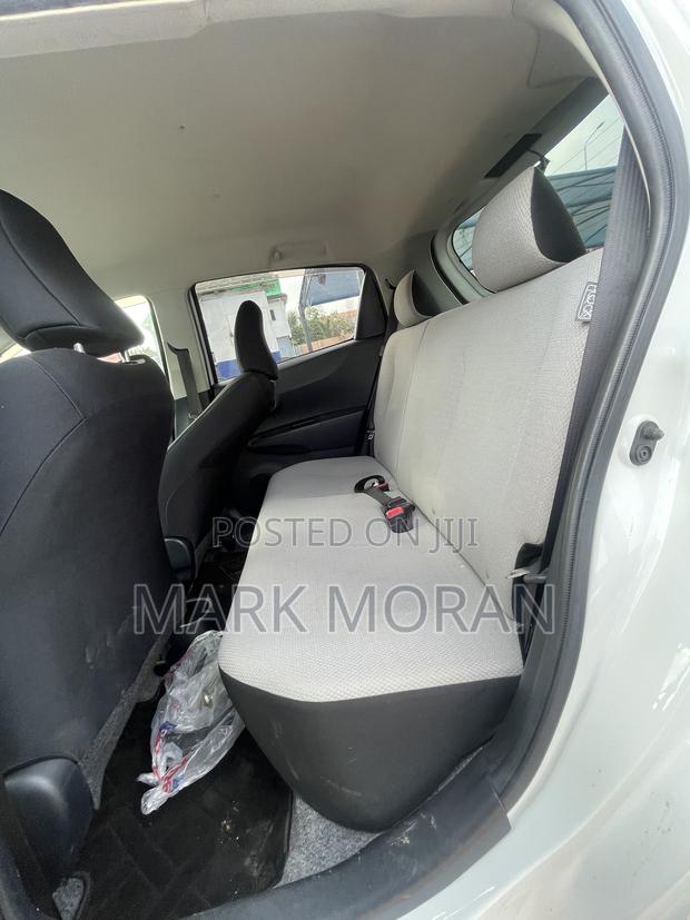 Toyota Vitz 2013 White