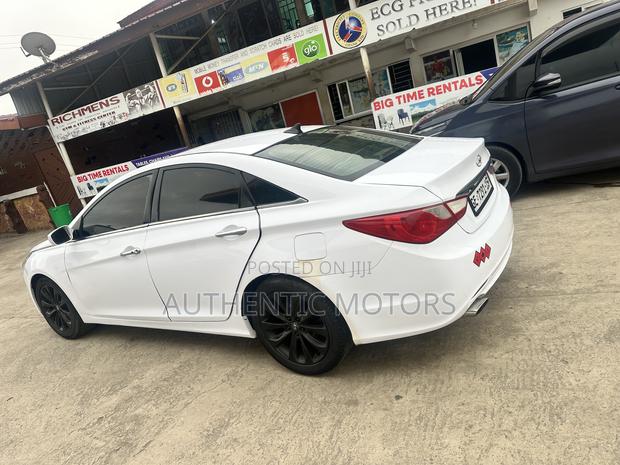 Hyundai Sonata 2013 White