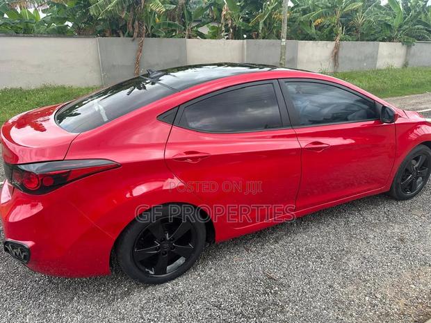 Hyundai Elantra 2013 Red