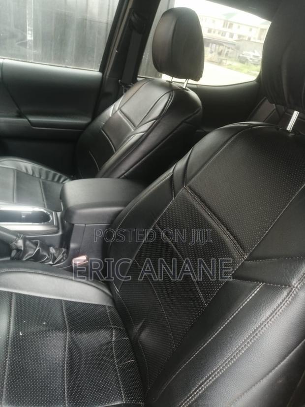 Toyota Tacoma 2022 Gray