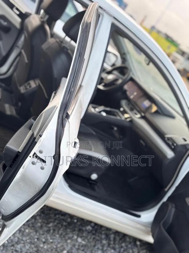 Dongfeng Fengxing Joyear 2021 White