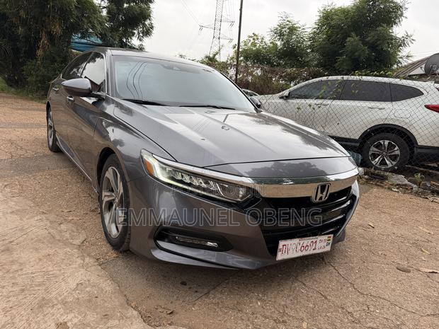 Honda Accord 2019 Gray