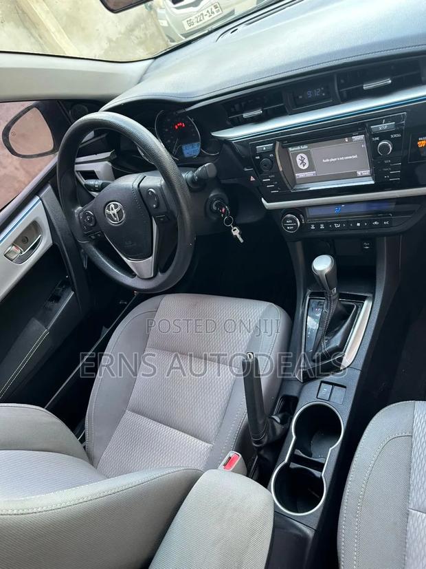 Toyota Corolla LE Eco 4dr Sedan (1.8L 4cyl CVT) 2016 Green