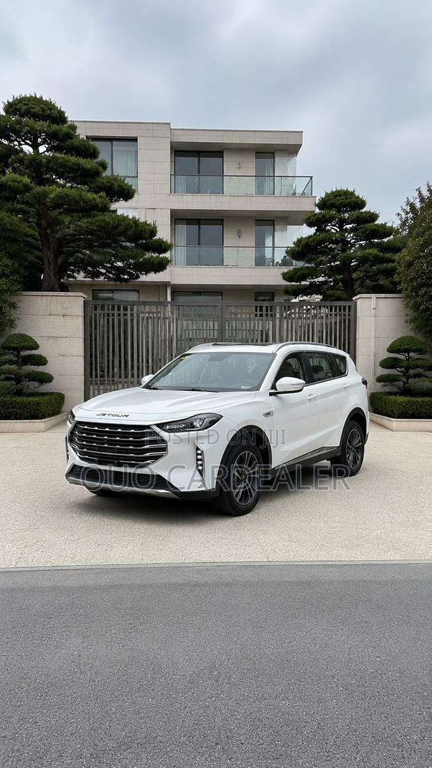 Jetour X70 Plus 2021 White
