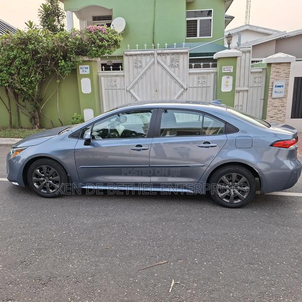 Toyota Corolla 2023 Blue