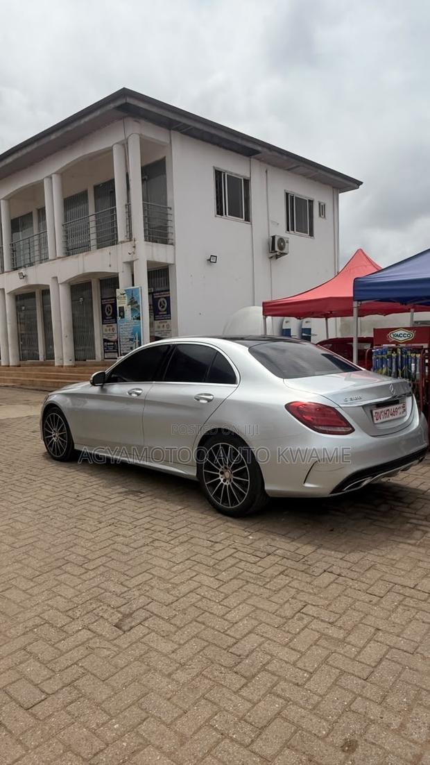 Mercedes-Benz C300 Base 4Matic Sedan AWD (2.0L 4cyl 7A) 2017 Blue