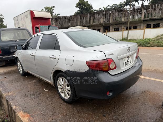 Toyota Corolla 2008 Silver