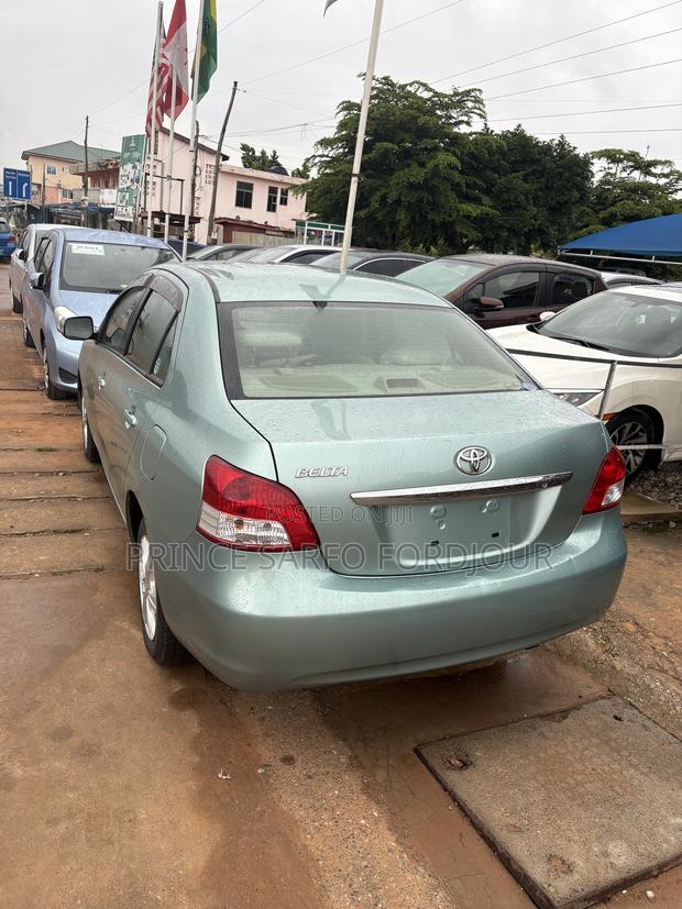Toyota Belta 2010 White