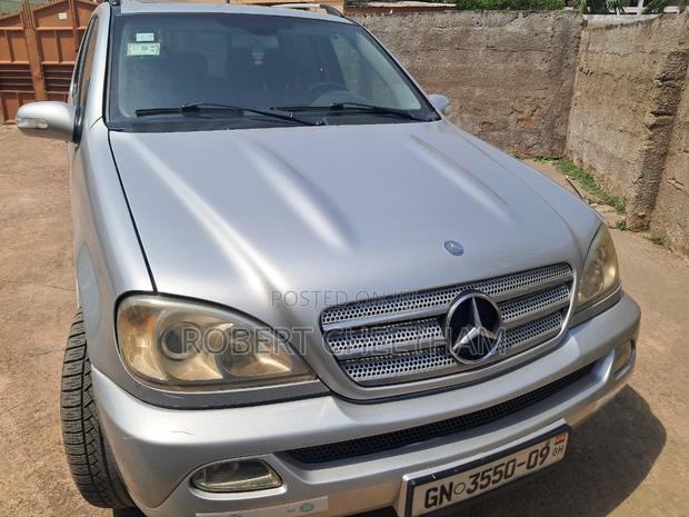 Mercedes-Benz M Class 2005 Silver