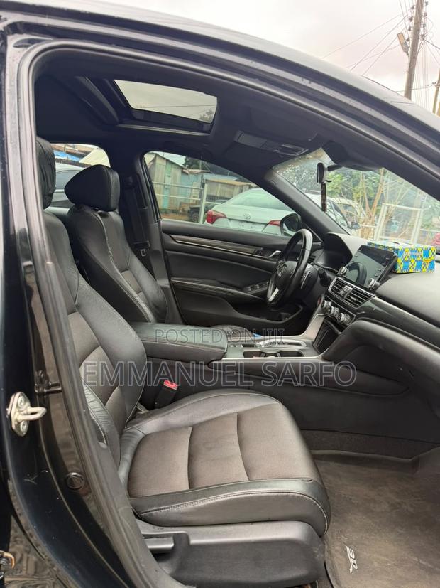 Honda Civic Sport Hatchback 2018 Black