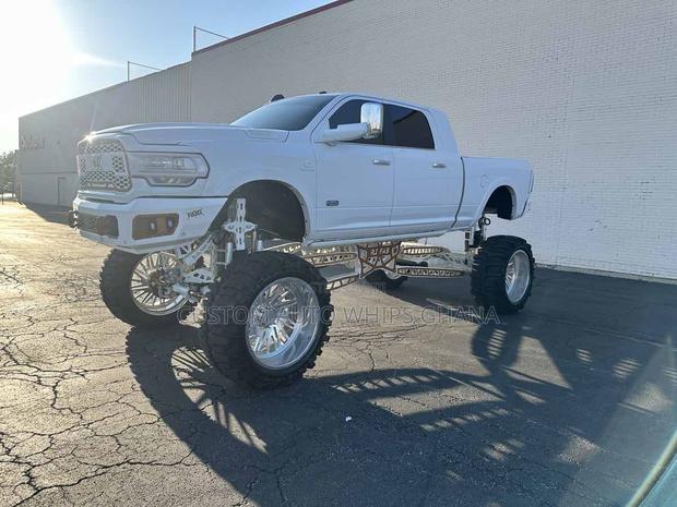 Dodge RAM 2019 White