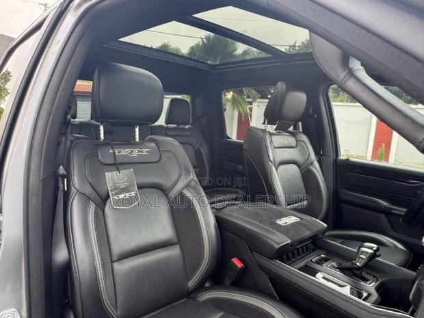 Dodge RAM 2022 Gray