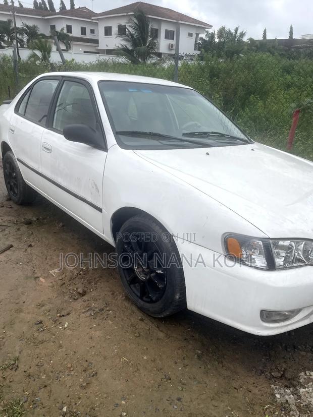 Toyota Corolla 1.8 Sedan 2002 White