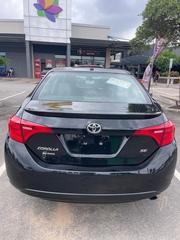 Toyota Corolla SE (1.8L 4cyl 6M) 2018 Black for sale