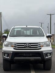 Toyota Hilux 2019 White for sale