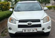 Toyota RAV4 2010 White for sale