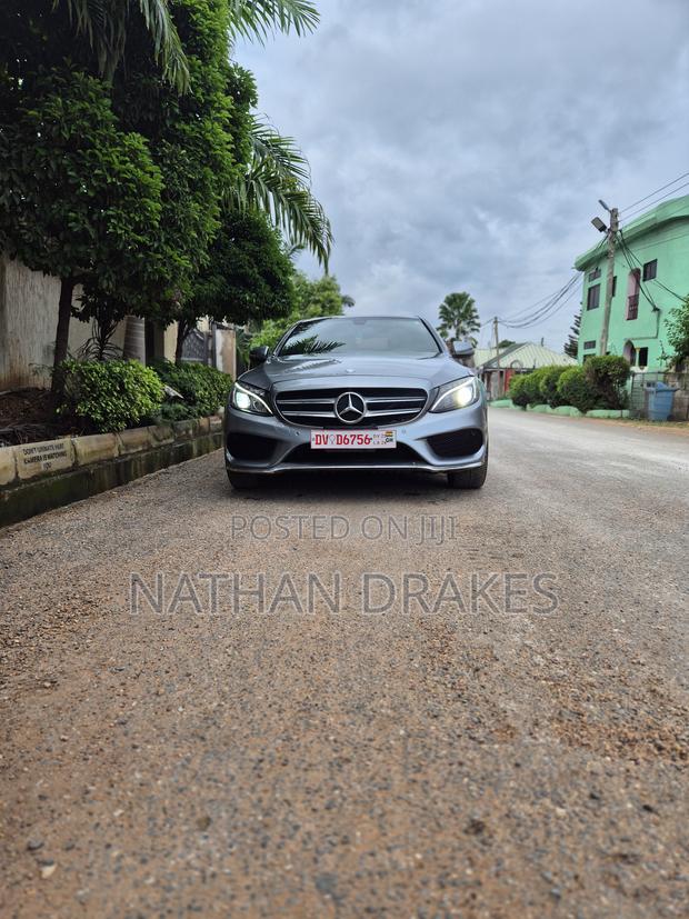 Mercedes-Benz C300 Luxury 4Matic Sedan AWD (2.0L 4cyl 7A) 2016 Gray