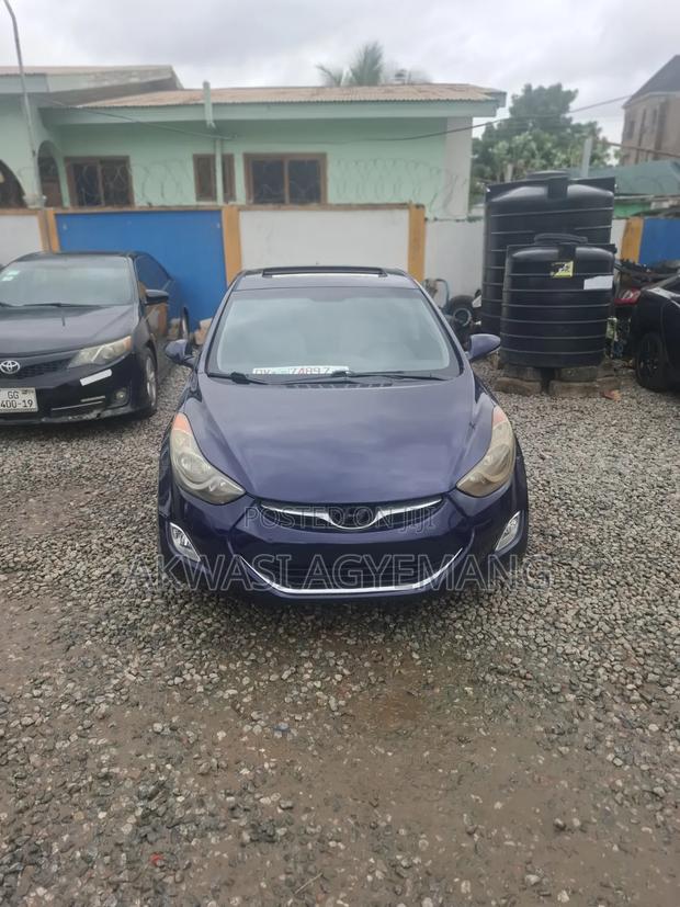 Hyundai Elantra 2012 Blue