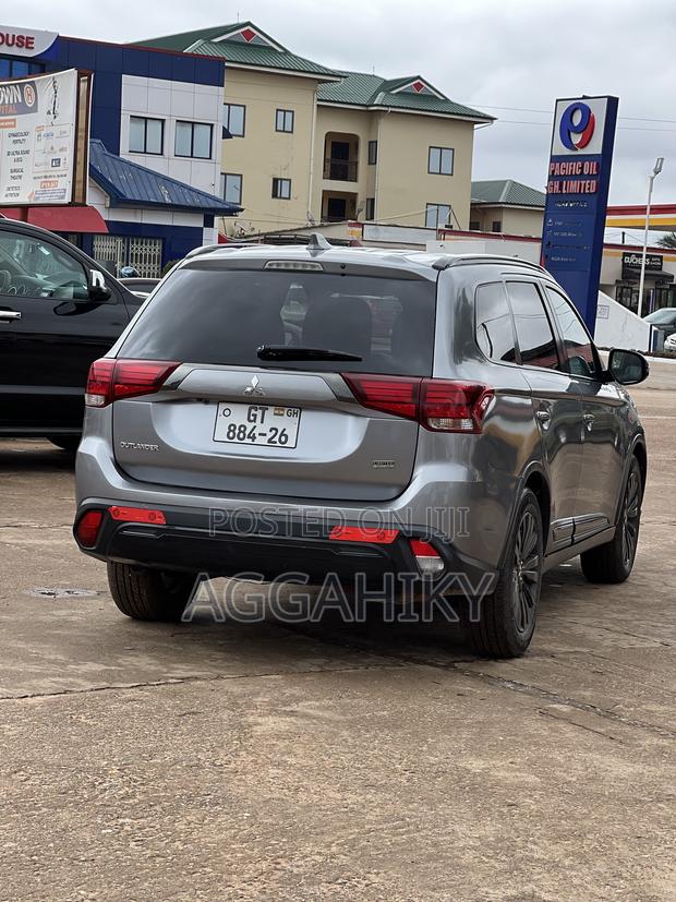 Mitsubishi Outlander SEL S-AWC 2020 Black