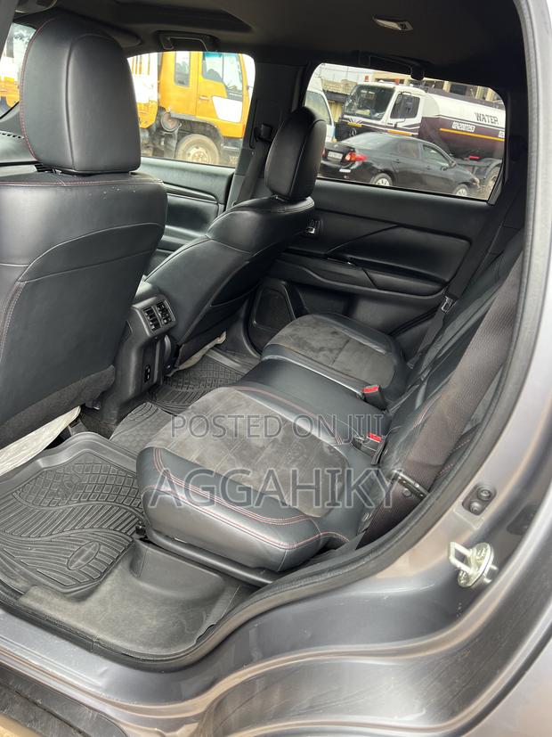 Mitsubishi Outlander SEL S-AWC 2020 Black
