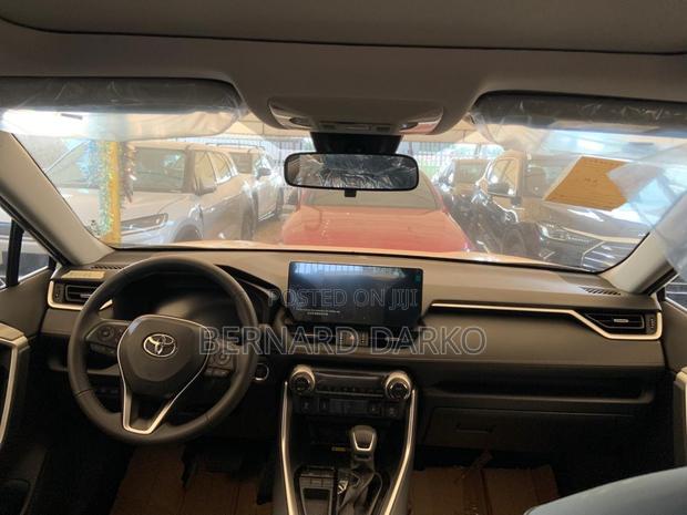 New Toyota RAV4 Limited 2025 White