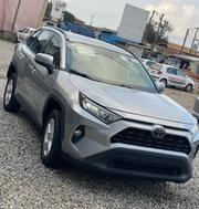 Toyota RAV4 XLE 2022 Silver for sale