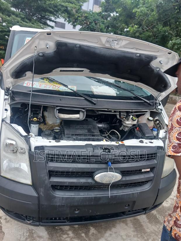Ford Transit-350 2018 White