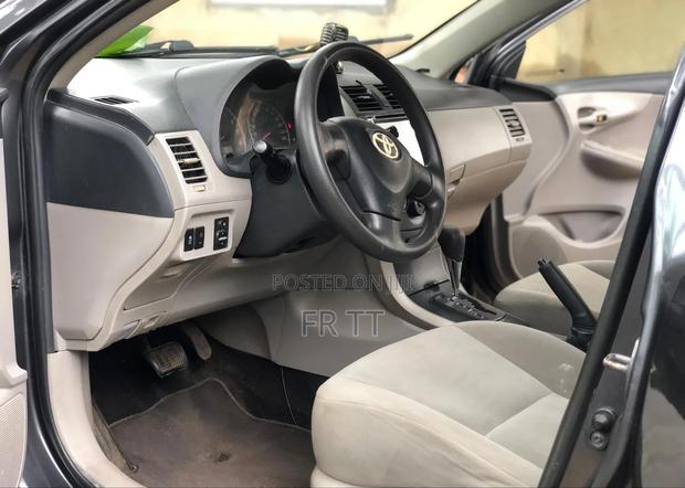 Toyota Corolla 2013 Gray