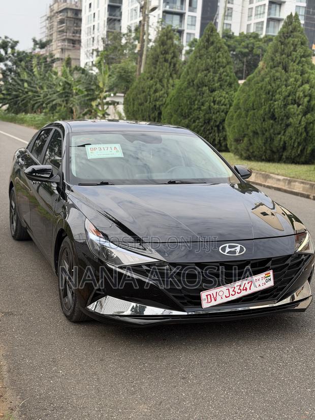 Hyundai Elantra SEL 2022 Black