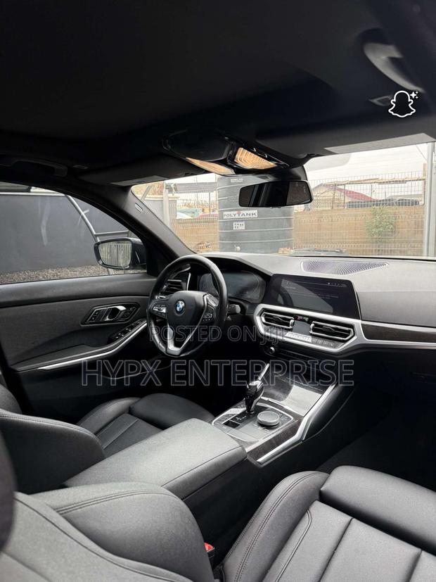 BMW 330i 2020 White