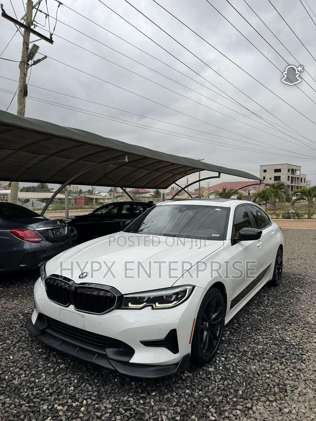 BMW 330i 2020 White