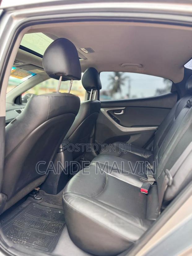 Hyundai Elantra 2015 Gray